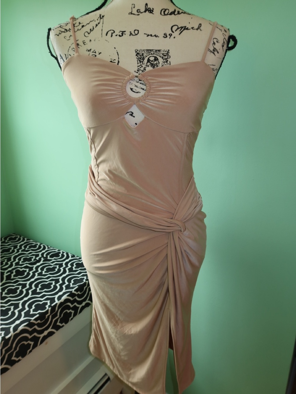 Forever 21 Nude Beige Ruched Knot Midi Dress